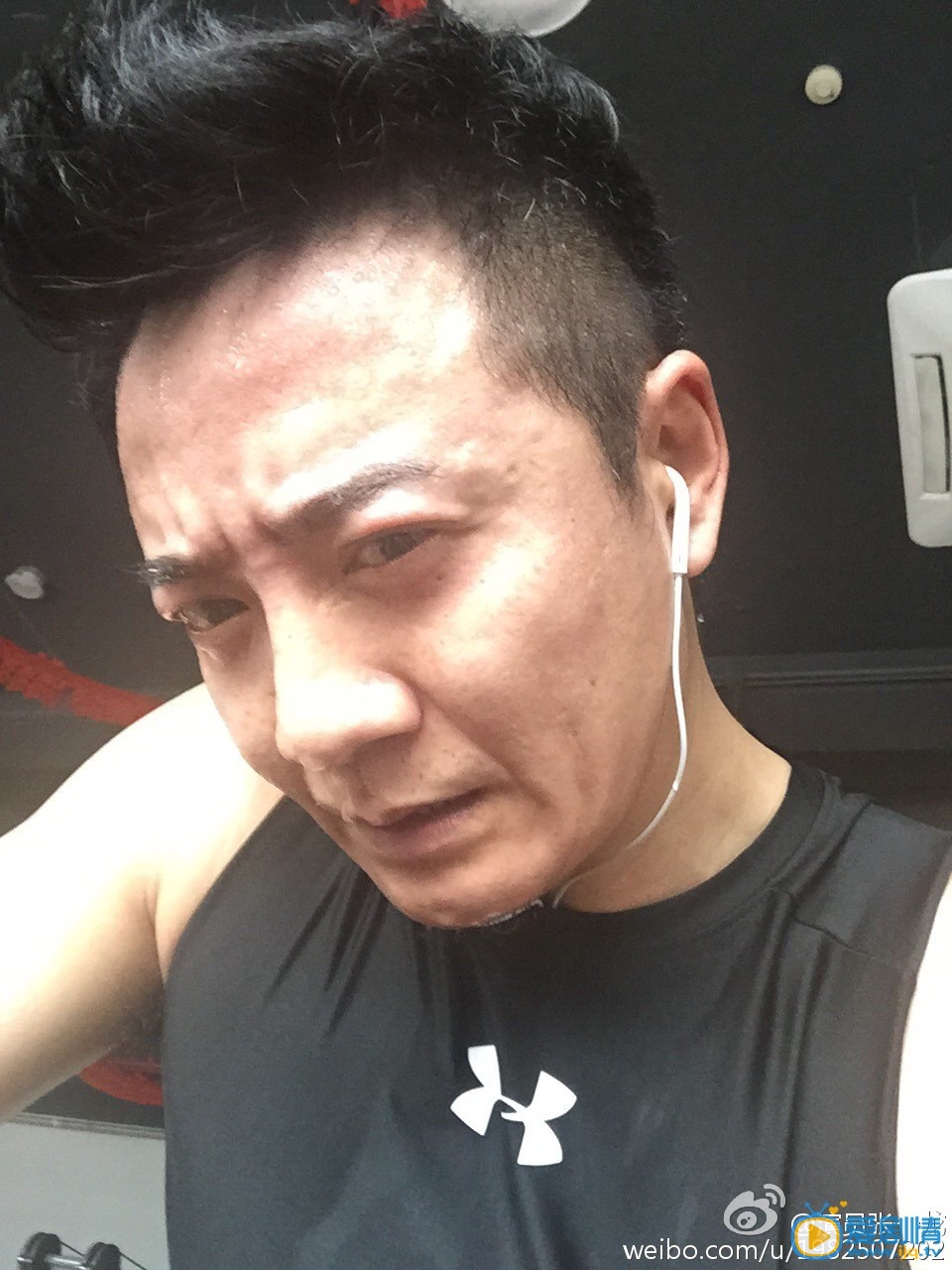 张一龙健身照
 张一龙高清写真_张一龙高清剧照