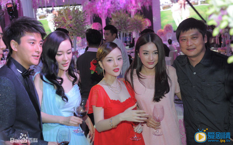 李小璐活动照
 李小璐高清写真_李小璐高清剧照