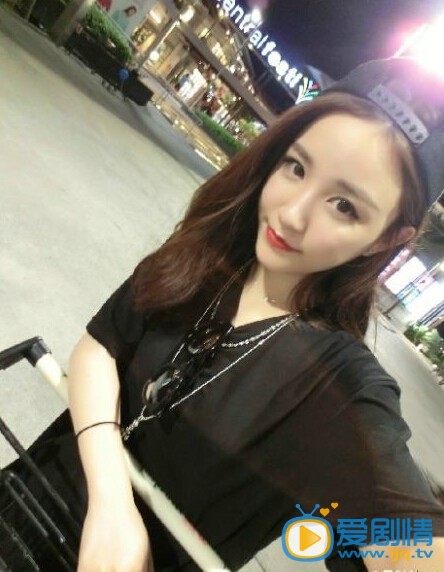 王思聪王思聪的女朋友
 王思聪高清写真_王思聪高清剧照