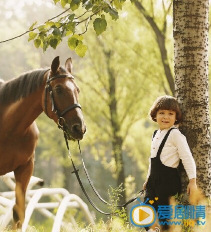 莱昂生活照
 莱昂高清写真_莱昂高清剧照