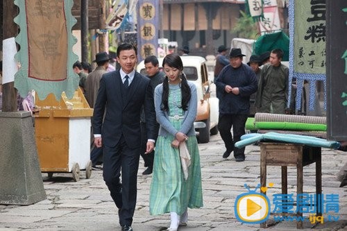 邹俊百年代剧照
 邹俊百高清写真_邹俊百高清剧照