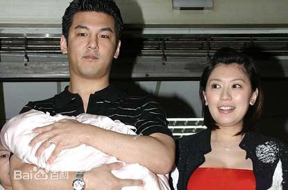 孙志浩与贾静雯合影
 孙志浩高清写真_孙志浩高清剧照