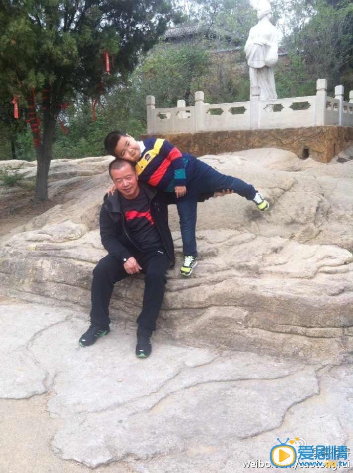 曹桐睿生活照
 曹桐睿高清写真_曹桐睿高清剧照