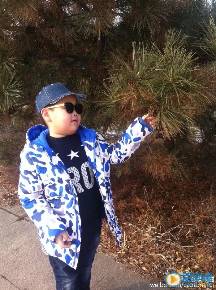 曹桐睿生活照
 曹桐睿高清写真_曹桐睿高清剧照