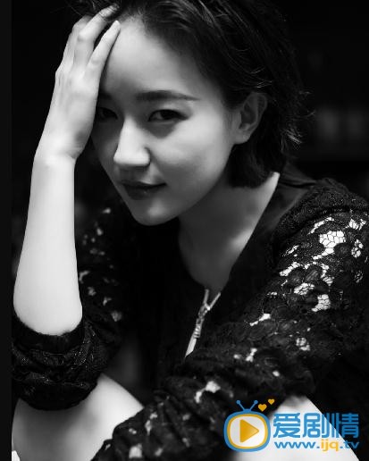 焦俊艳短发帅气照
 焦俊艳高清写真_焦俊艳高清剧照