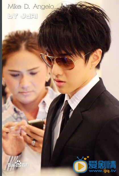 mike活动照
 mike高清写真_mike高清剧照