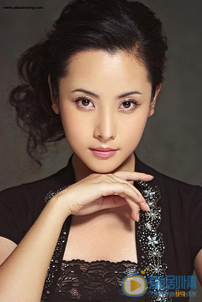 杨明娜魅惑写真
 杨明娜高清写真_杨明娜高清剧照