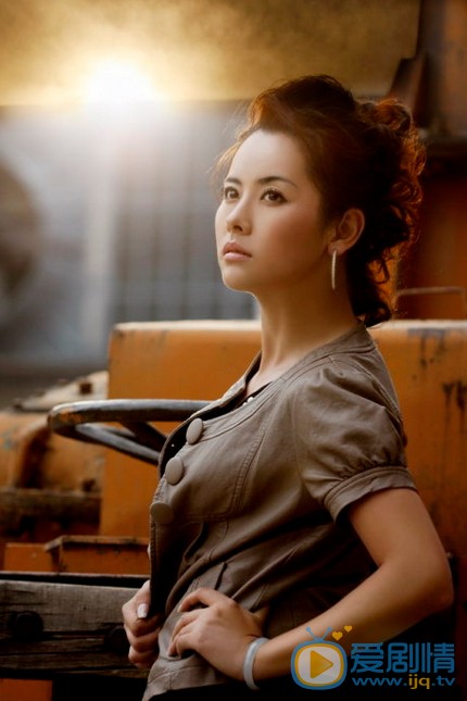杨明娜魅惑写真
 杨明娜高清写真_杨明娜高清剧照