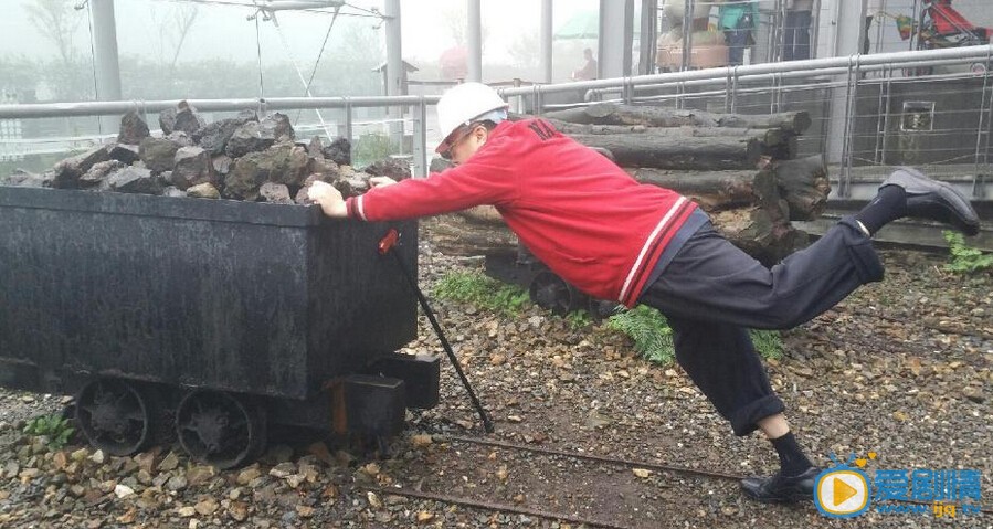 那威生活照
 那威高清写真_那威高清剧照