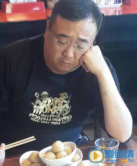 那威生活照
 那威高清写真_那威高清剧照