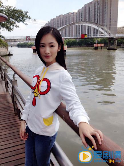 黄诗佳生活自拍
 黄诗佳高清写真_黄诗佳高清剧照
