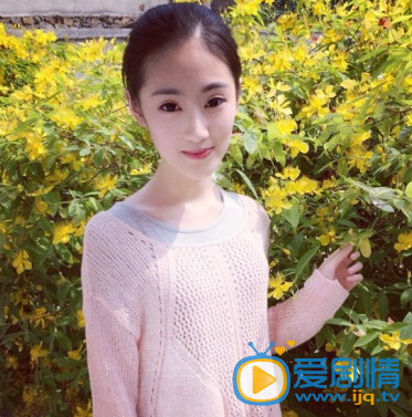 黄诗佳生活自拍
 黄诗佳高清写真_黄诗佳高清剧照