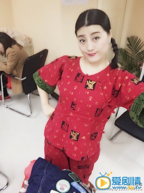 葛珊珊自拍照
 葛珊珊高清写真_葛珊珊高清剧照
