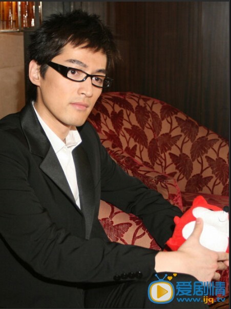 胡歌2007年活动照
 胡歌高清写真_胡歌高清剧照