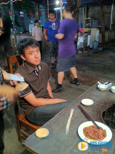 刘亭作生活照
 刘亭作高清写真_刘亭作高清剧照