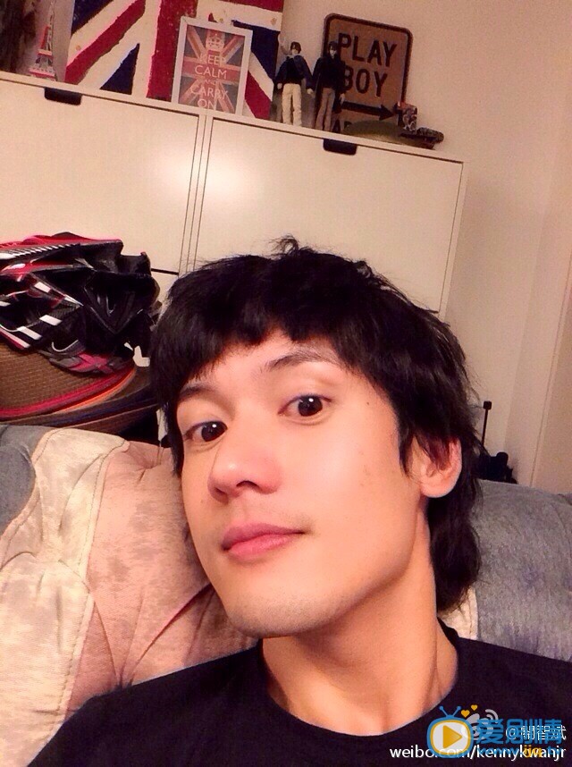 关智斌生活照
 关智斌高清写真_关智斌高清剧照