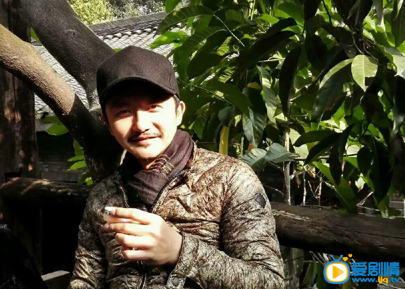 涂松岩生活照
 涂松岩高清写真_涂松岩高清剧照
