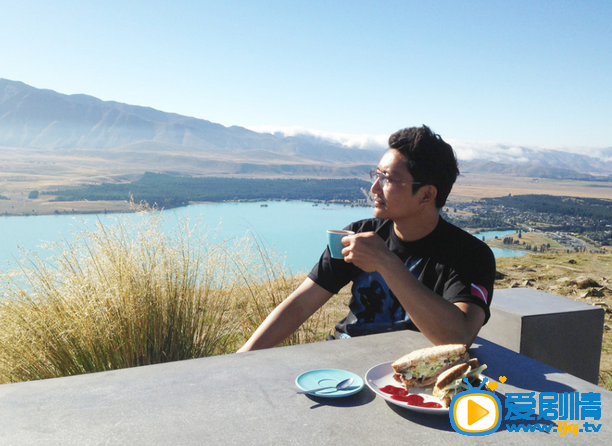 涂松岩生活照
 涂松岩高清写真_涂松岩高清剧照