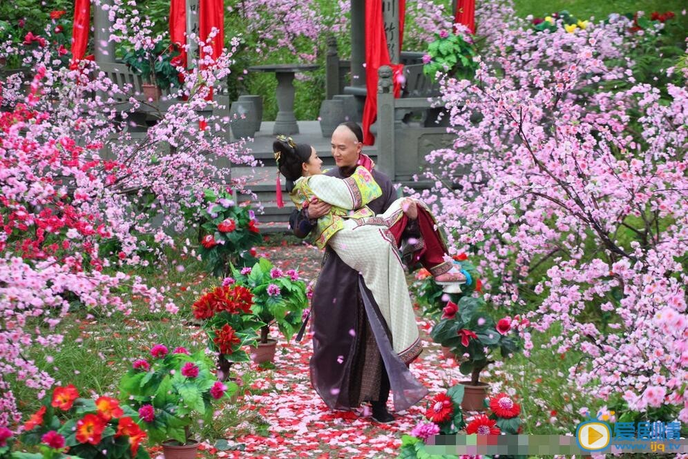 杨幂《宫锁心玉》剧照
 杨幂高清写真_杨幂高清剧照