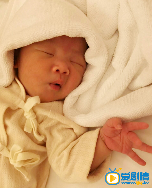 涂松岩儿子涂一乐
 涂松岩高清写真_涂松岩高清剧照