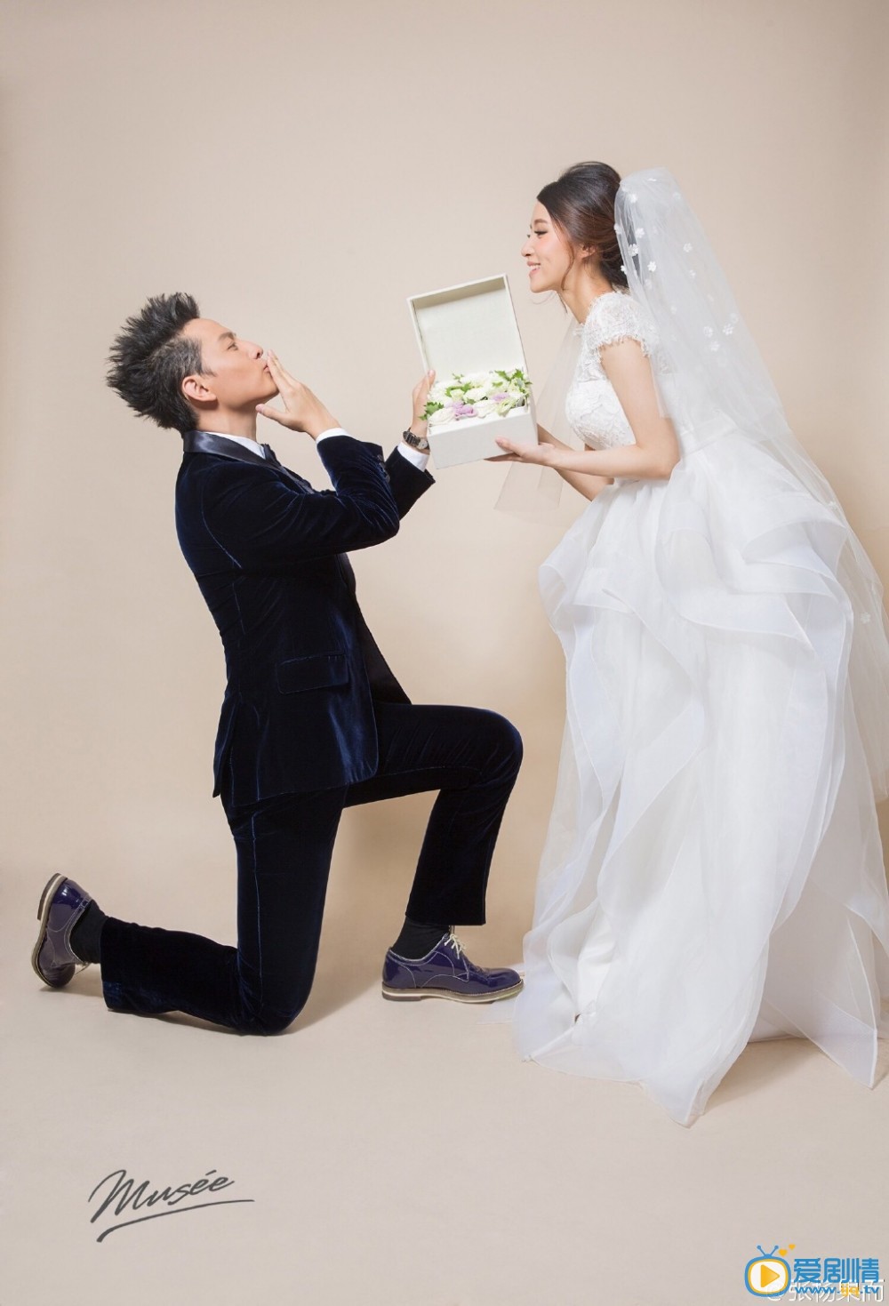张杨果而婚纱照
 张杨果而高清写真_张杨果而高清剧照