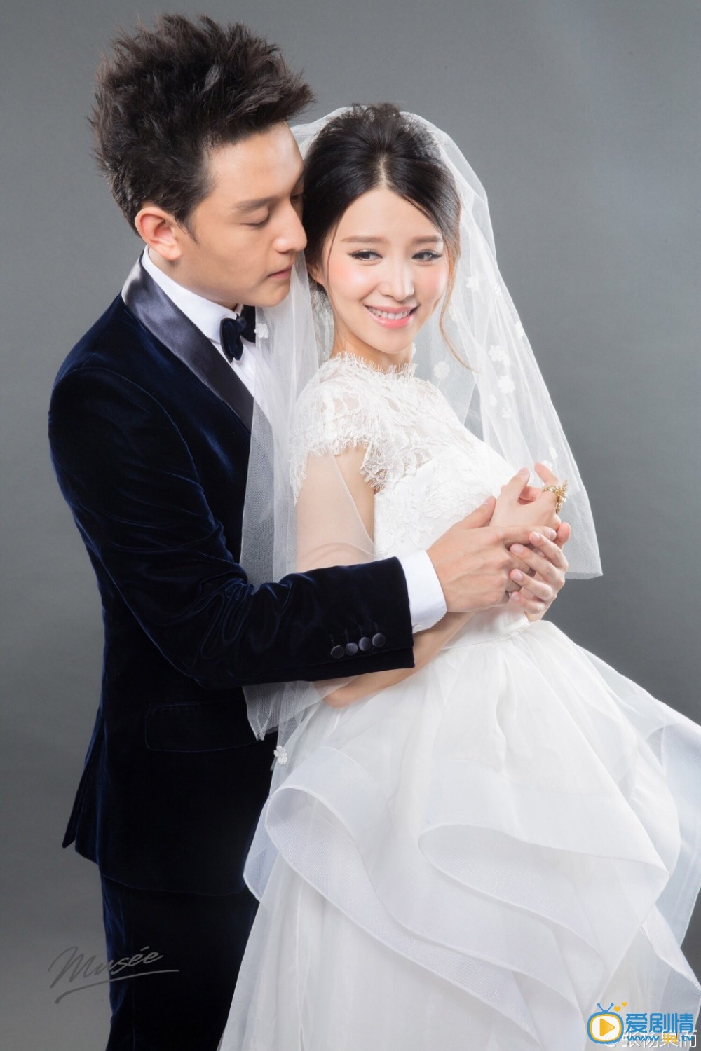 张杨果而婚纱照
 张杨果而高清写真_张杨果而高清剧照