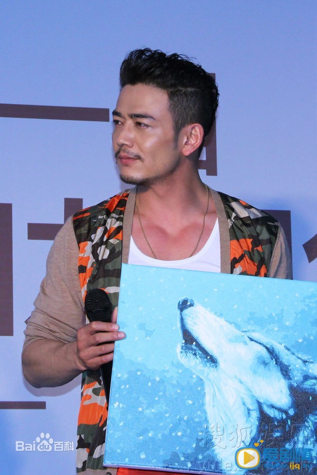 杨烁活动照
 杨烁高清写真_杨烁高清剧照