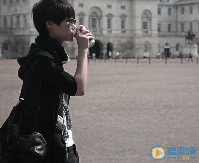 李宇春写真
 李宇春高清写真_李宇春高清剧照