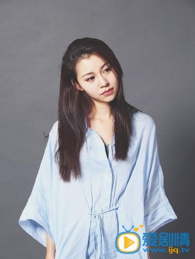 阿丽亚高清写真照片