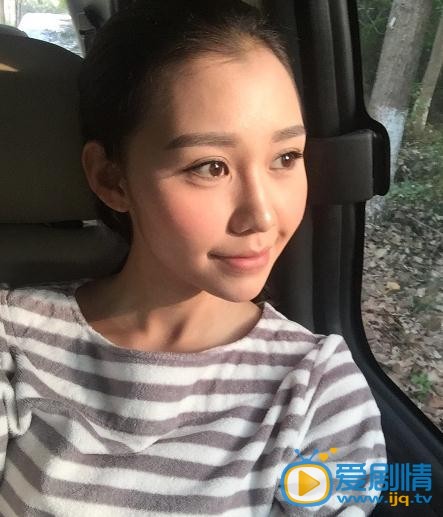 阿丽亚生活照
 阿丽亚高清写真_阿丽亚高清剧照