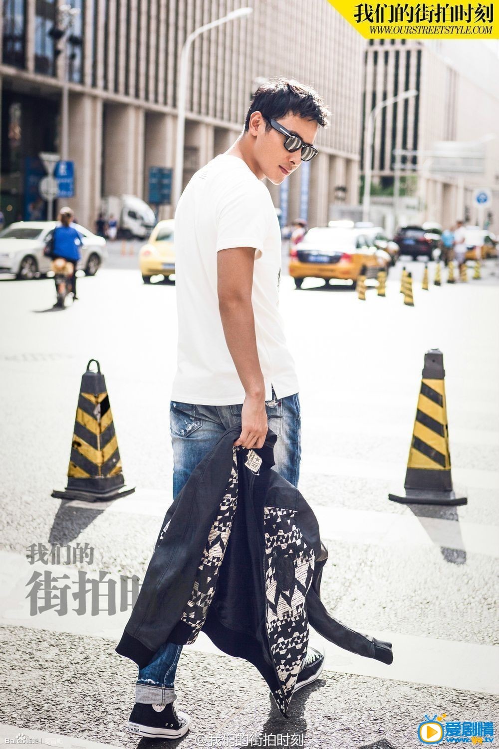 罗晋街拍照
 罗晋高清写真_罗晋高清剧照