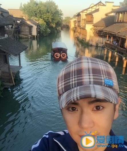 张晓龙生活照
 张晓龙高清写真_张晓龙高清剧照