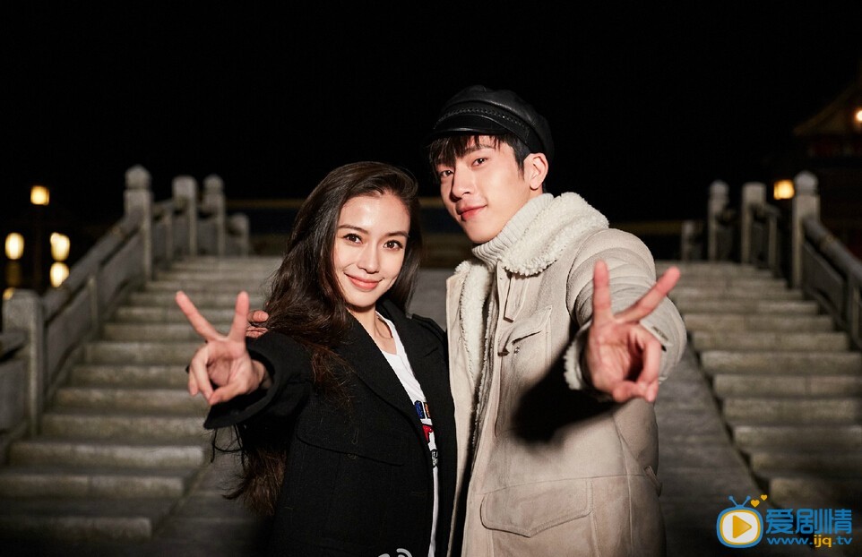 井柏然与Angelababy合影
 井柏然高清写真_井柏然高清剧照