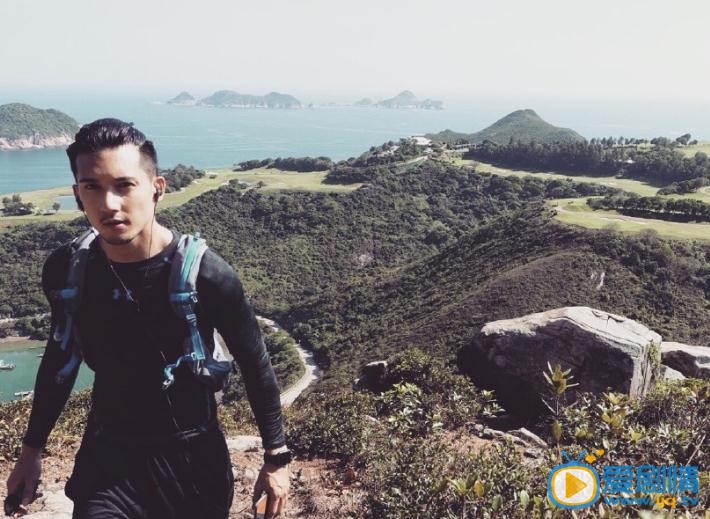 关智斌旅行照
 关智斌高清写真_关智斌高清剧照