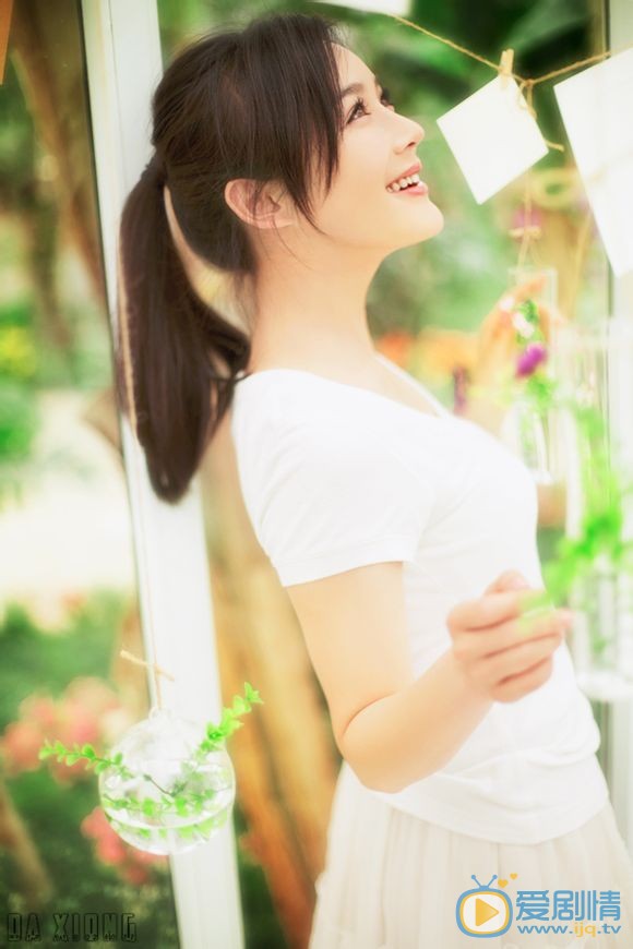 袁姗姗写真
 袁姗姗高清写真_袁姗姗高清剧照