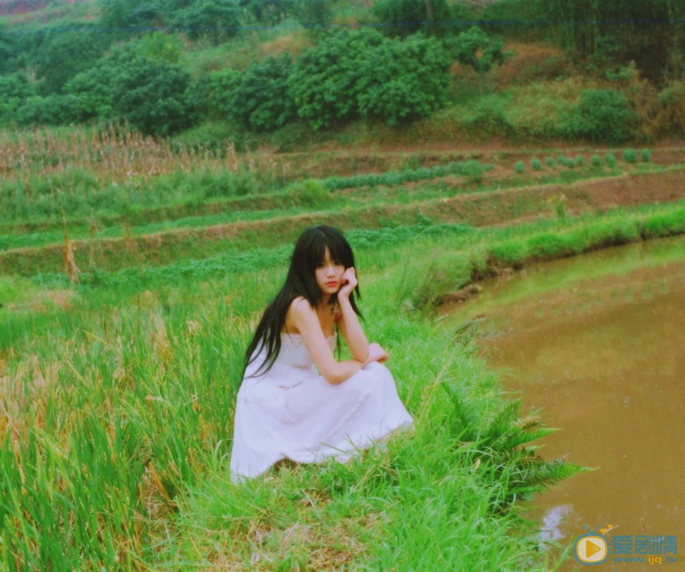 南笙写真
 南笙高清写真_南笙高清剧照
