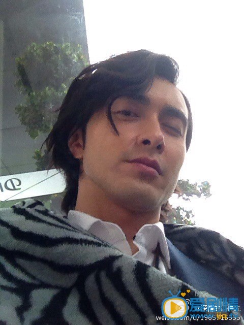 高伟光生活照
 高伟光高清写真_高伟光高清剧照