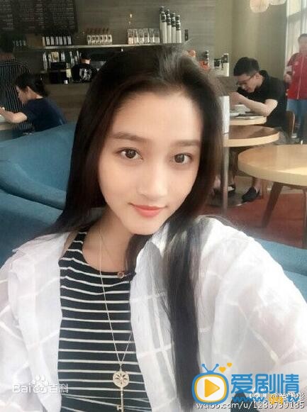 关晓彤活动照
 关晓彤高清写真_关晓彤高清剧照