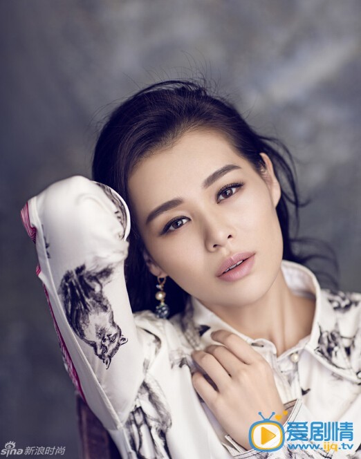 胡杏儿杂志封面照
 胡杏儿高清写真_胡杏儿高清剧照