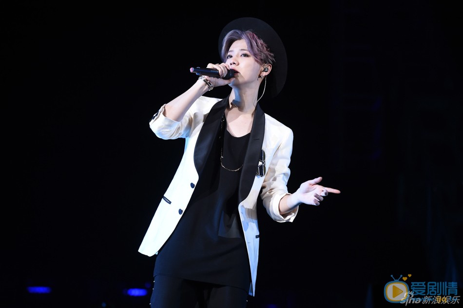 鹿晗演唱会照片
 鹿晗高清写真_鹿晗高清剧照