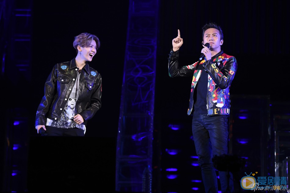 鹿晗演唱会照片
 鹿晗高清写真_鹿晗高清剧照