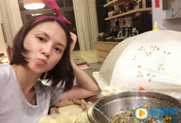 李心洁生活照
 李心洁高清写真_李心洁高清剧照