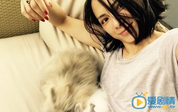 李心洁生活照
 李心洁高清写真_李心洁高清剧照
