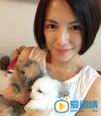 李心洁生活照
 李心洁高清写真_李心洁高清剧照