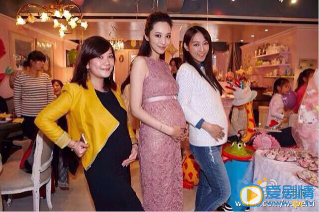 吴佩慈和女儿合影
 吴佩慈高清写真_吴佩慈高清剧照