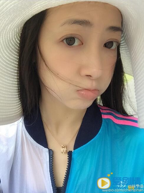陈紫函旅游照
 陈紫函高清写真_陈紫函高清剧照