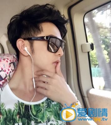 汪东城生活照
 汪东城高清写真_汪东城高清剧照