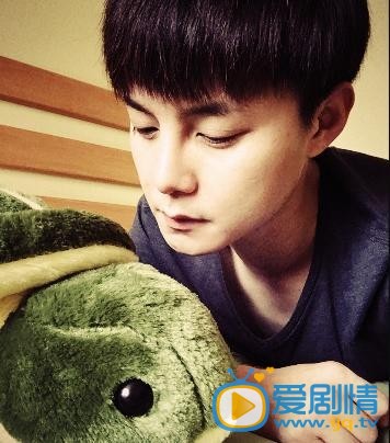 尹正生活照
 尹正高清写真_尹正高清剧照