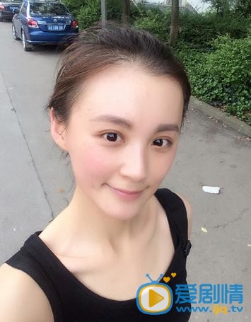 毛林林生活照
 毛林林高清写真_毛林林高清剧照