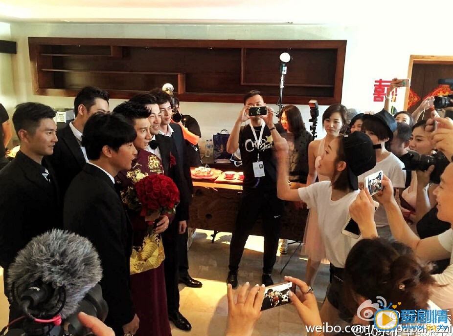 吴奇隆婚礼现场高清组图
 吴奇隆高清写真_吴奇隆高清剧照